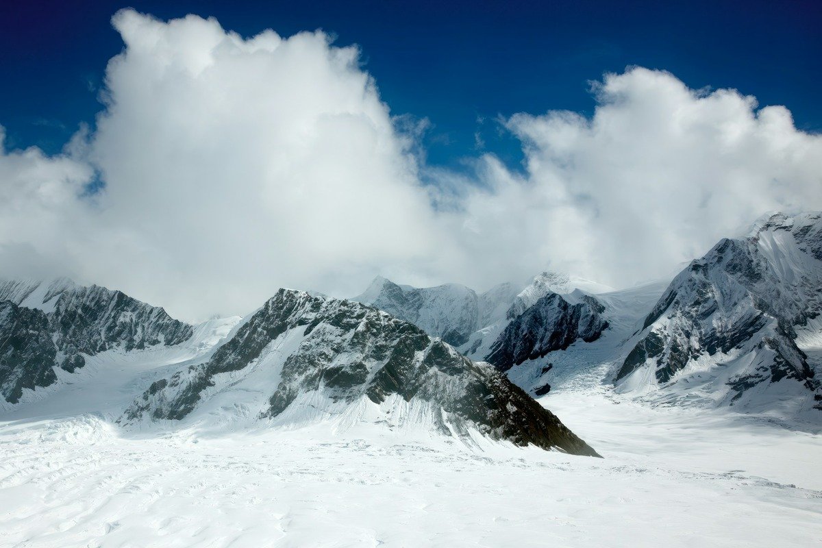Alaska skiing